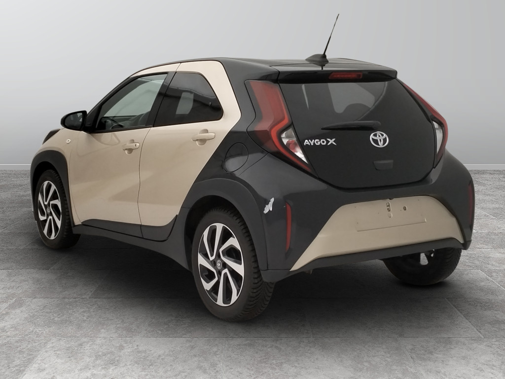 immagine TOYOTA Aygo X Aygo X 1.0 Trend 72cv