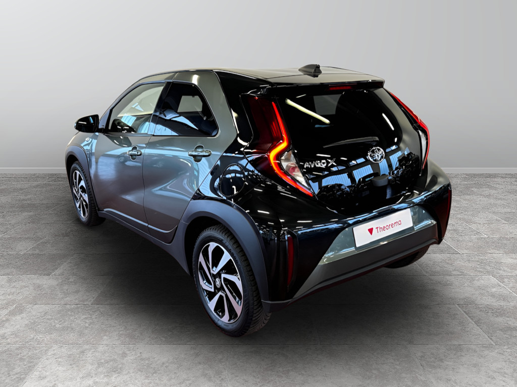 immagine TOYOTA Aygo X Aygo X 1.0 Trend 72cv